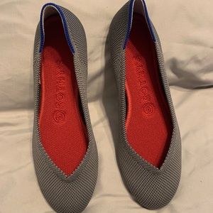 Size 8 Rothy’s Flats - Gray